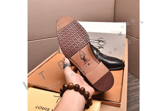 ���̺���  ���� ���� MYB1643