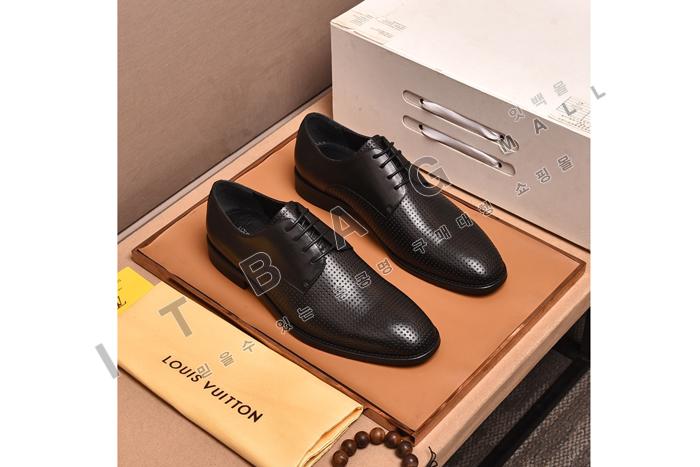 ���̺���  ���� ���� MYB1643