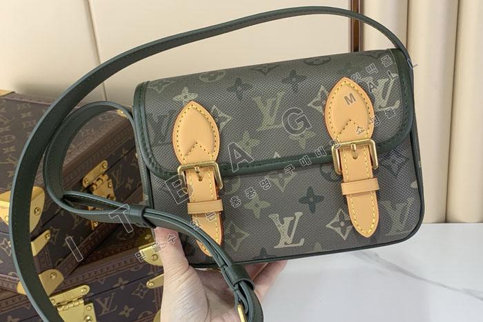 ���̺��� ��ÿ ����� ���� �̴� ũ�ν��� M26969   26/�Ż�