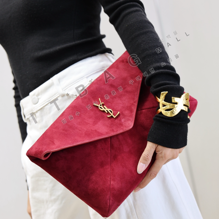 �Ի��ζ� CASSANDRE ���� envelope �Ŀ�ġ  769307-11  24/�Ż� 