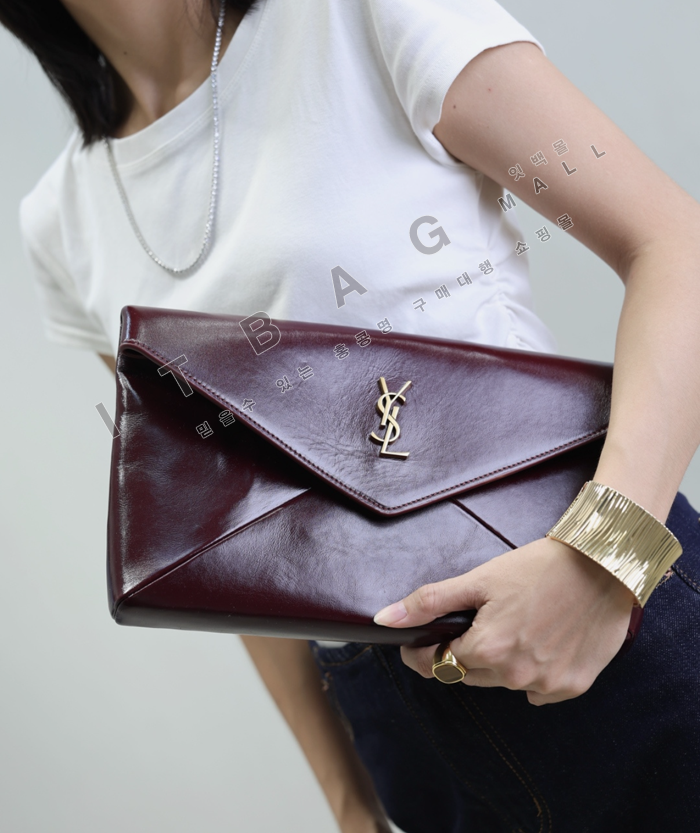 �Ի��ζ� CASSANDRE ���� envelope �Ŀ�ġ  769307-9  24/�Ż� 