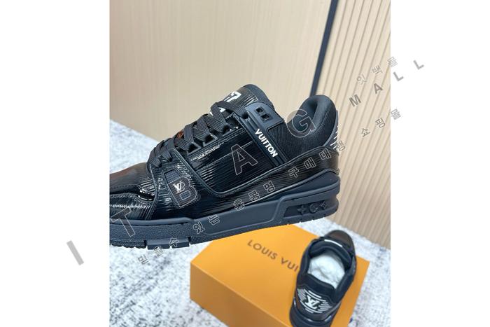���̺��� Ʈ���̳� ����Ŀ��  SP6423  ��  ��������