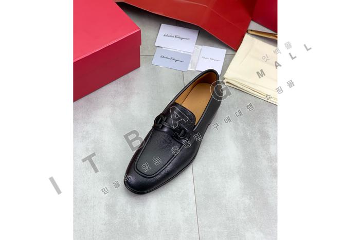 �䷹����  ���� ����  YF6942