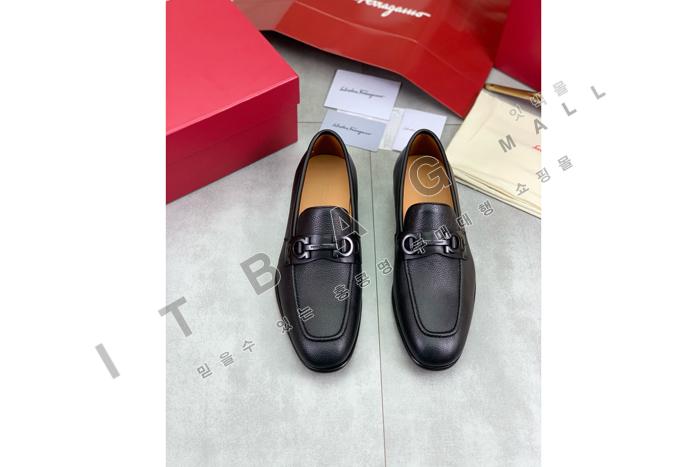 �䷹����  ���� ����  YF6942