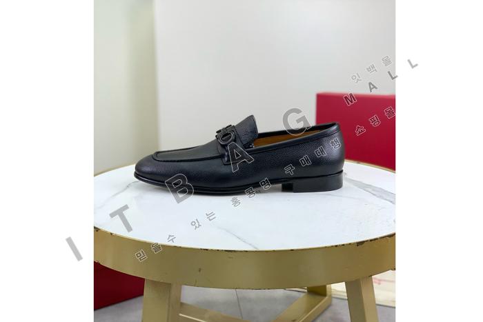 �䷹����  ���� ����  YF6942