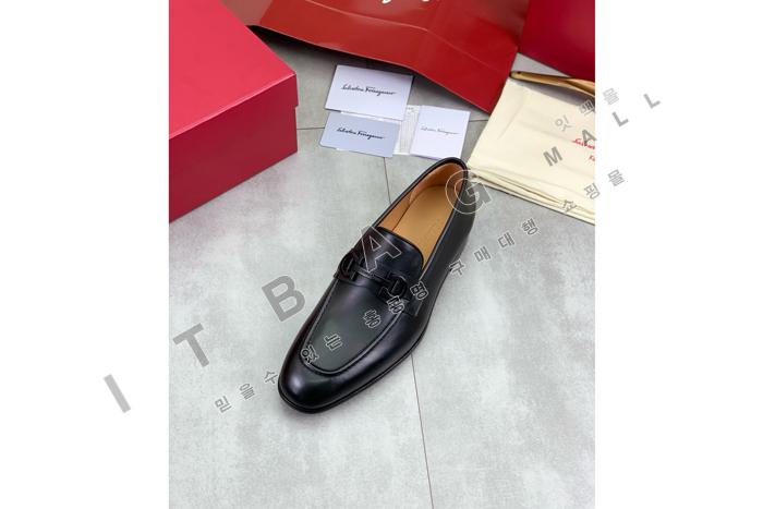 �䷹����  ���� ����  YF6942-1 ��