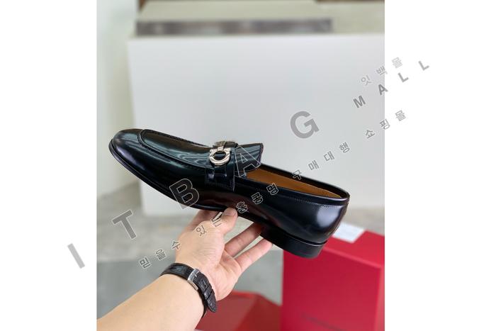 �䷹����  ���� ����  YF6943 ��