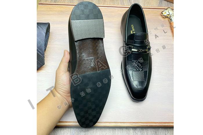 ���̺��� ���� ���� MYB6951