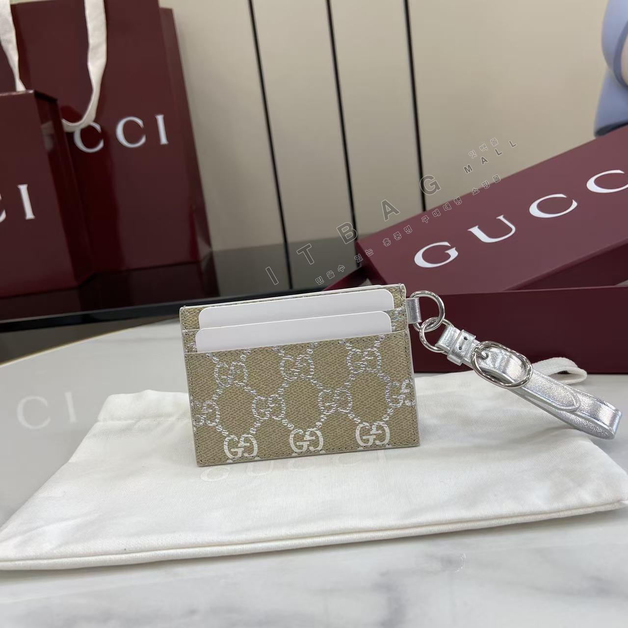 ����  GG ������ ��Ʈ�� ī�� ���̽� 819121-3   24/�Ż�