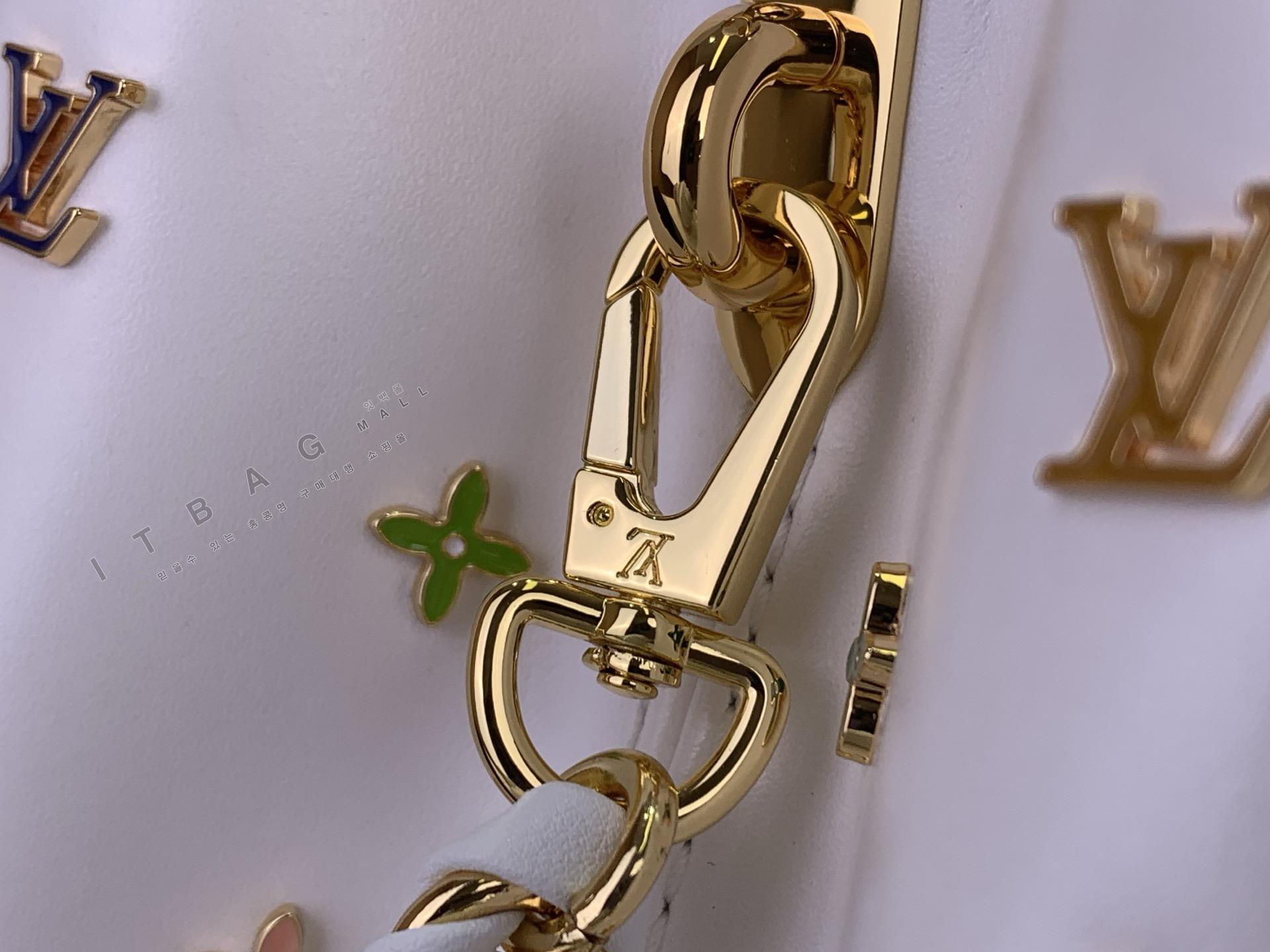 ���̺��� īǶ�� �̽�Ʈ ����Ʈ BB  �ڵ��  M27636-2    26/�Ż�
