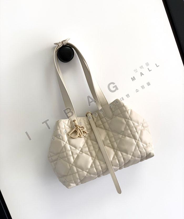 ��� ���ָ� �̵�� �ڵ��  23017M   26/�Ż�