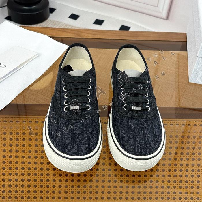 ���  ��Ʈ���� ����Ŀ��   YONG9117-8   26/�Ż�   3.5CM  ��������