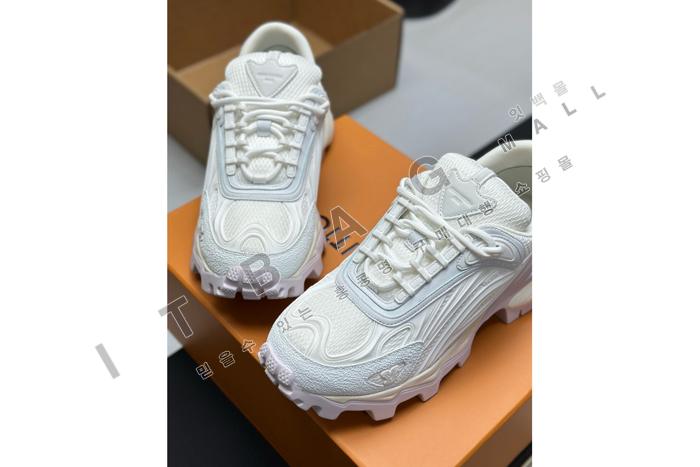 ���̺��� ���� ���� ����Ŀ��  YF9610 ��