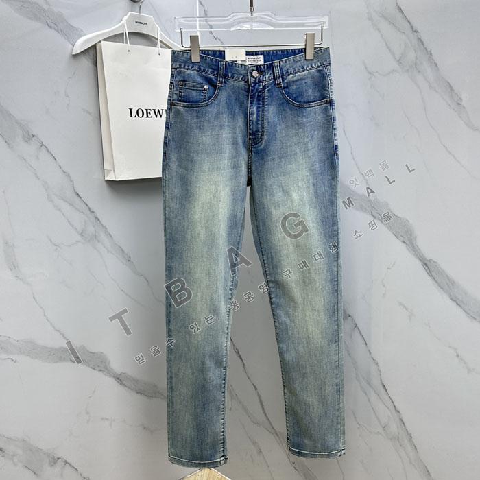 ���ڷ� ��ġ�ڸ�  ���� û����  SS7871   26/�Ż�  