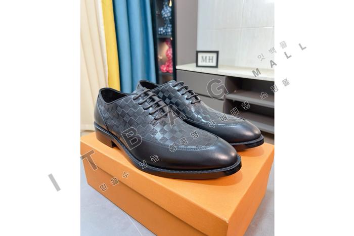 ���̺��� MYB4021