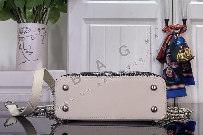 ���̺��� īǶ�� �̴� �ڵ��  M12977   26/�Ż�