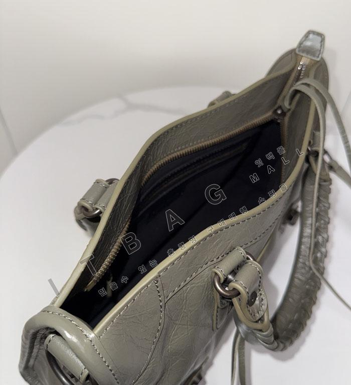 �߷��þư� ����  �� ��Ƽ��  GA2109-2   25/�Ż� 