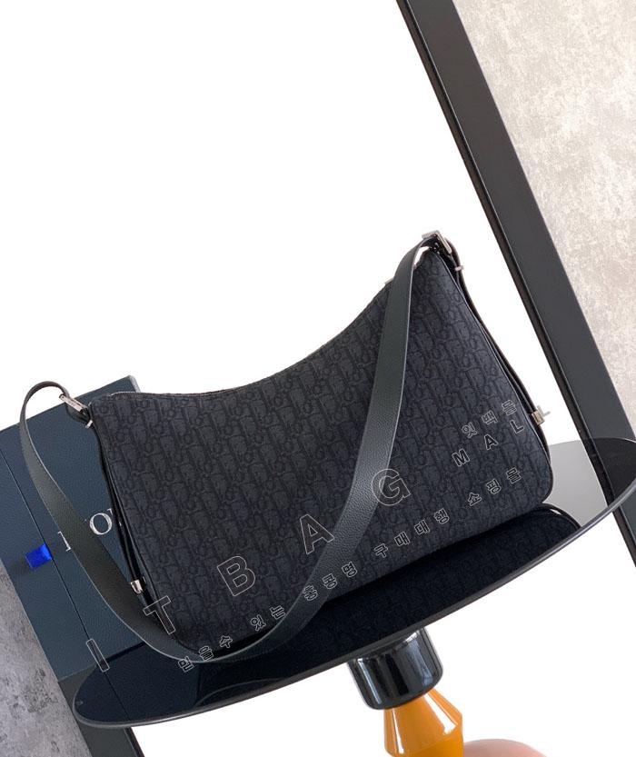 ��� �����̴� ���� ȣ����  DR1306   25/�Ż�  