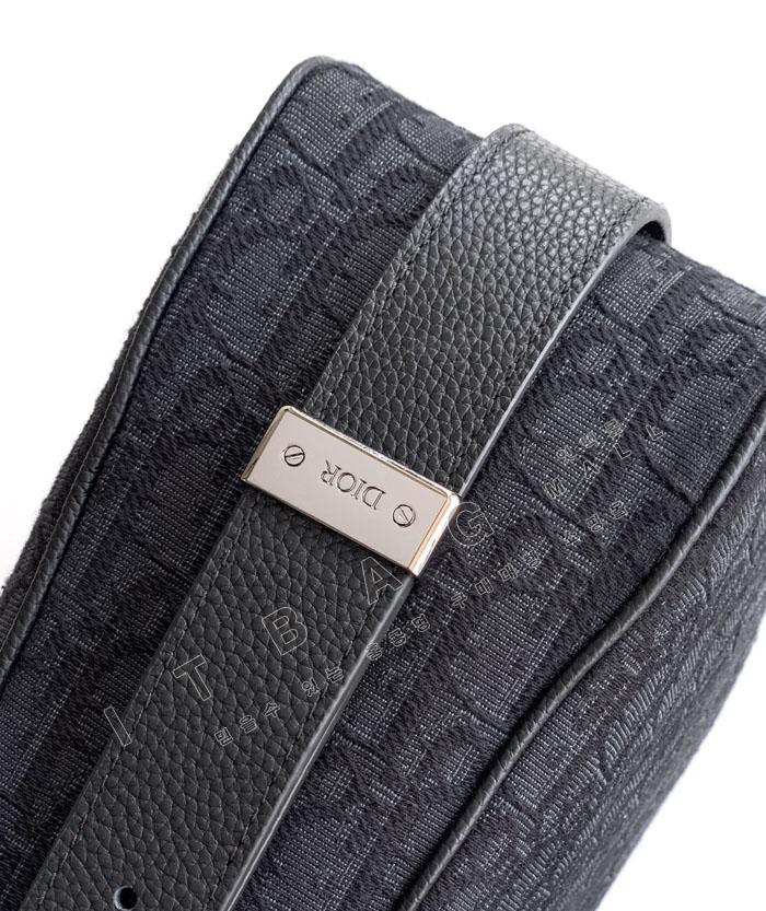 ��� �����̴� ���� ȣ����  DR1306   25/�Ż�  