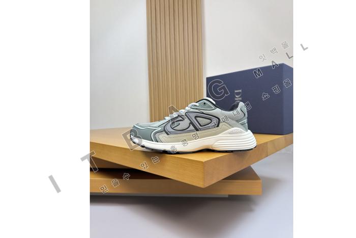 ��� B30 ī��Ʈ�ٿ� ����Ŀ�� YF6101 ��