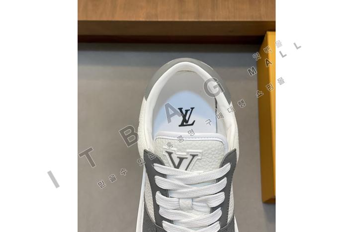 ���̺��� ���� ����Ŀ��  YF6104-3 ��