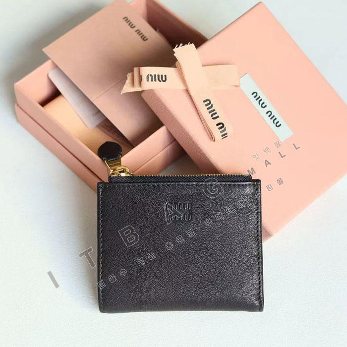 �̿�̿� ���� ���� ����  5MV017-1    25/�Ż�