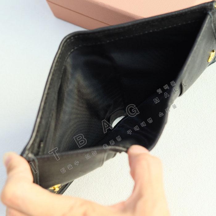 �̿�̿� ���� ���� ����  5MV017-1    25/�Ż�