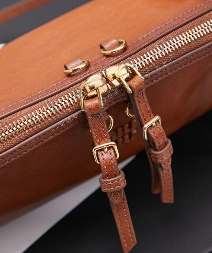 �̿�̿� ī������ ���� Ŭ��ġ ����� 5BF131-1    26/�Ż�