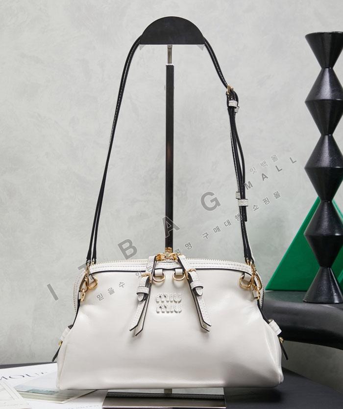 �̿�̿� ī������ ���� Ŭ��ġ ����� 5BF131-2    26/�Ż�