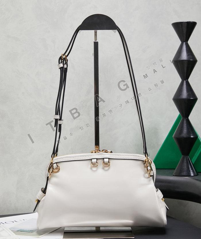 �̿�̿� ī������ ���� Ŭ��ġ ����� 5BF131-2    26/�Ż�