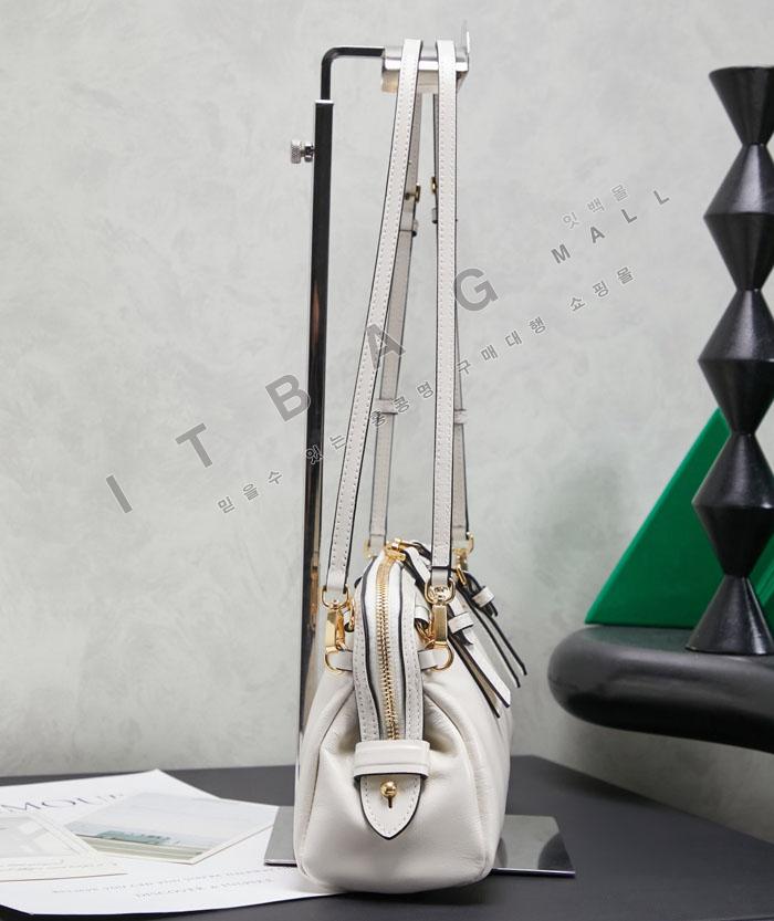 �̿�̿� ī������ ���� Ŭ��ġ ����� 5BF131-2    26/�Ż�