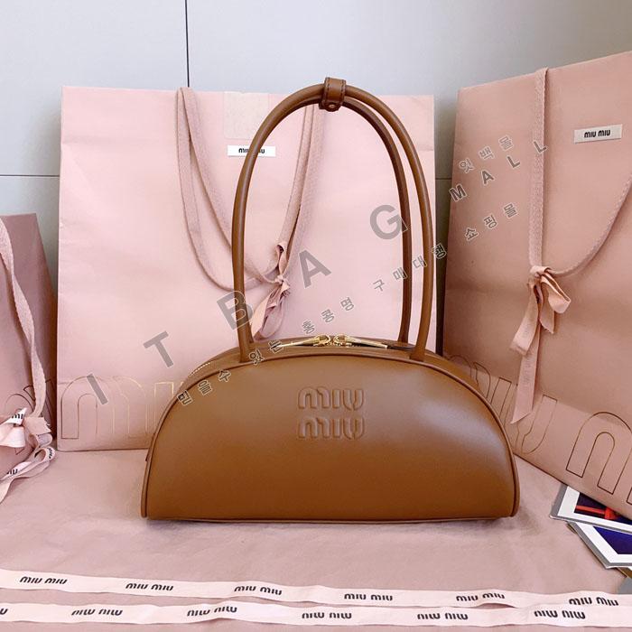 �̿�̿� �̵�� ���� �� ��  5BB193-1    26/�Ż�