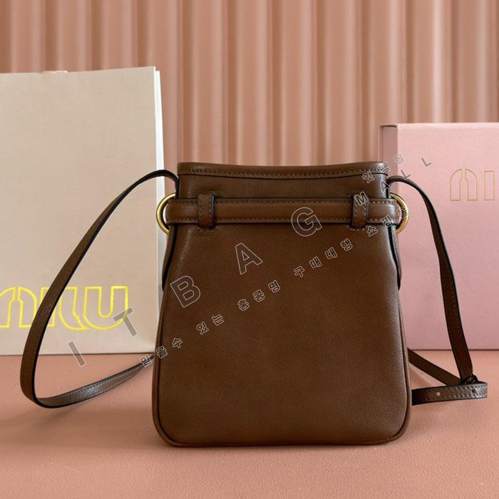 �̿�̿� ���� ���� �Ŀ�ġ  5NR461    26/�Ż�
