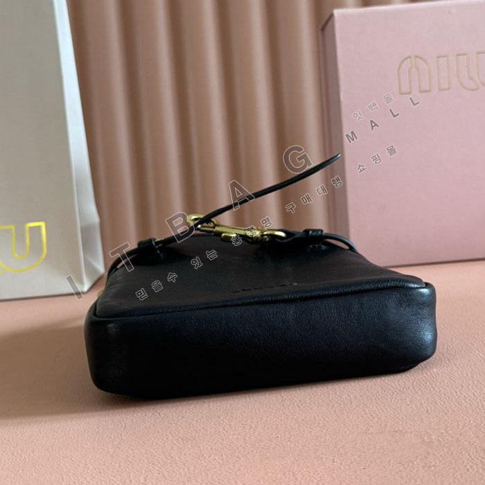 �̿�̿� ���� ���� �Ŀ�ġ  5NR461-1    26/�Ż�