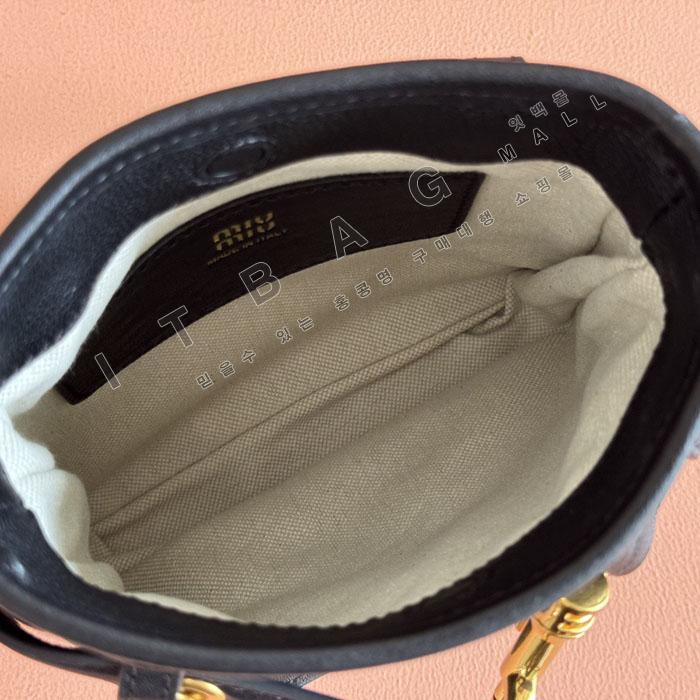 �̿�̿� ���� ���� �Ŀ�ġ  5NR461-1    26/�Ż�