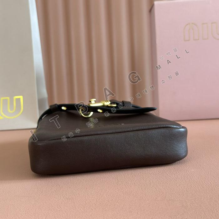 �̿�̿� ���� ���� �Ŀ�ġ  5NR461-2    26/�Ż�