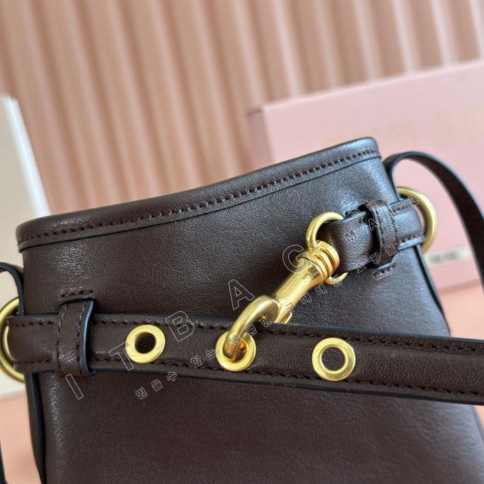 �̿�̿� ���� ���� �Ŀ�ġ  5NR461-2    26/�Ż�