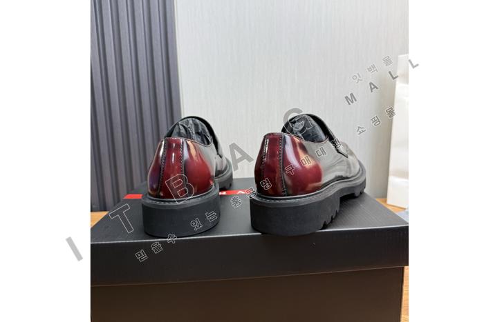 �����  ���� ����  YF5239