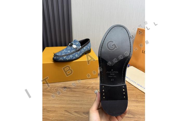 ���̺���  ���� ����  YF5243