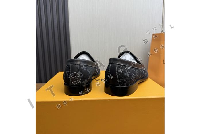 ���̺���  ���� ����  YF5244