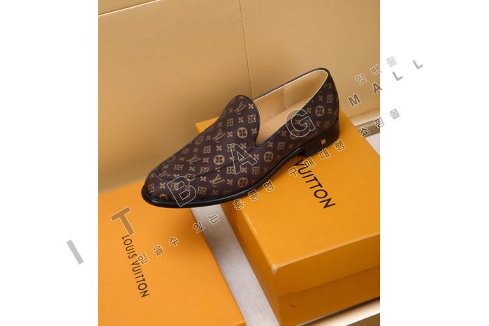 ���̺���   ����  ����  MYB5247