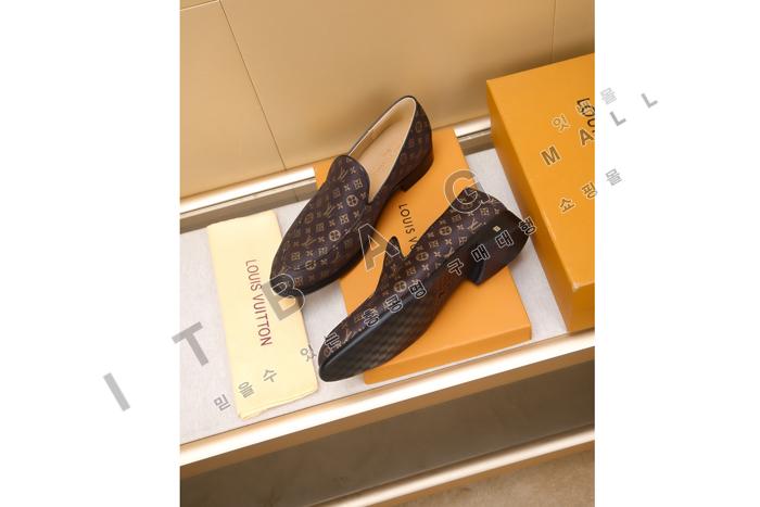 ���̺���   ����  ����  MYB5247