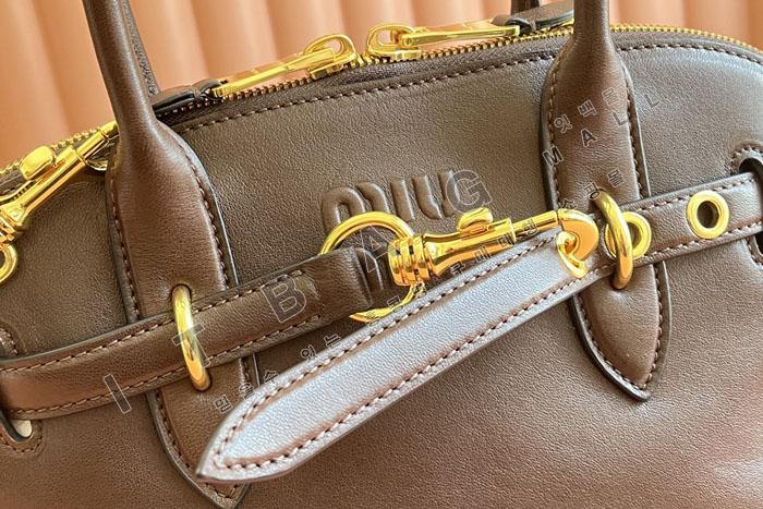 �̿�̿� �ƹ�ٸ� ���� ���� ž �ڵ��  5BB168   25/�Ż�