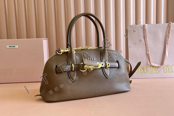 �̿�̿�  �ƹ�ٸ� ���� ���� ž �ڵ��  5BB168-1   25/�Ż�