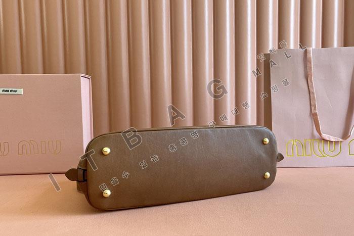 �̿�̿�  �ƹ�ٸ� ���� ���� ž �ڵ��  5BB168-1   25/�Ż�
