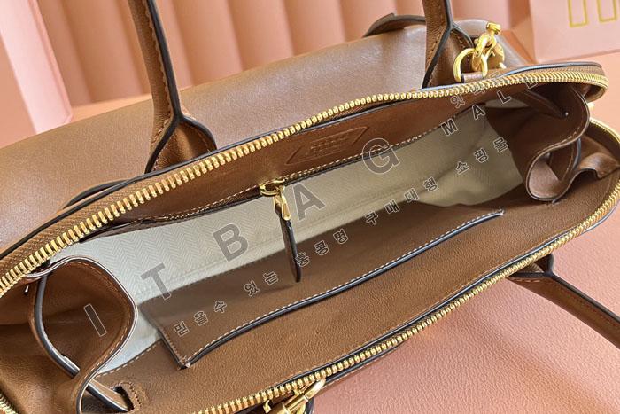�̿�̿�  �ƹ�ٸ� ���� ���� ž �ڵ��  5BB168-1   25/�Ż�