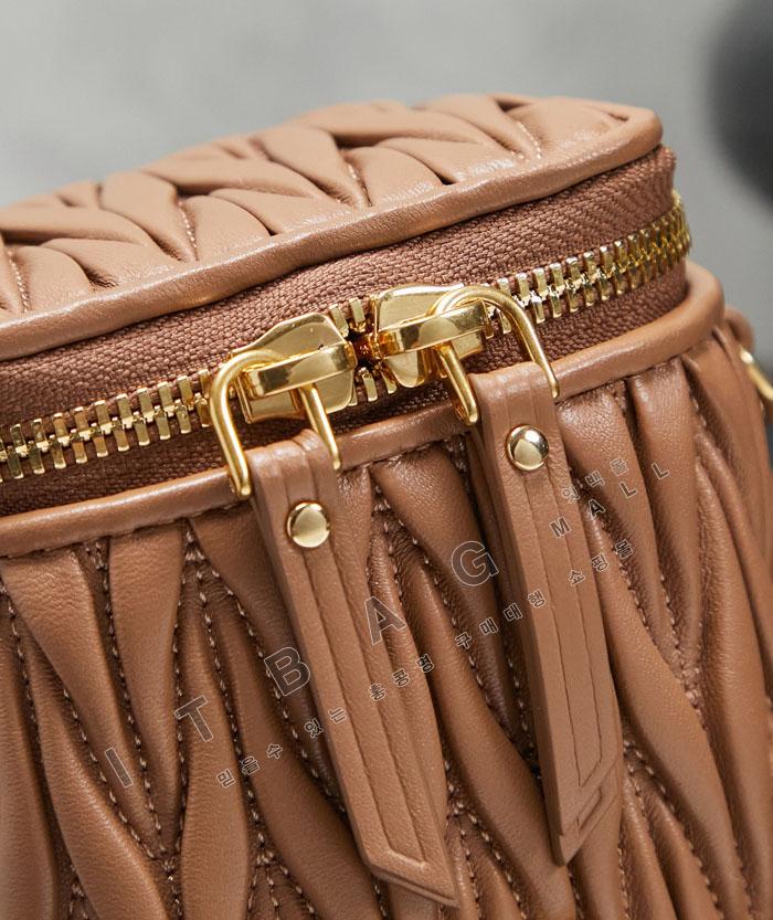 �̿�̿� ���׶�� �̴� ���� ���� ����ũ�ι�   5NR018-2   25/�Ż�