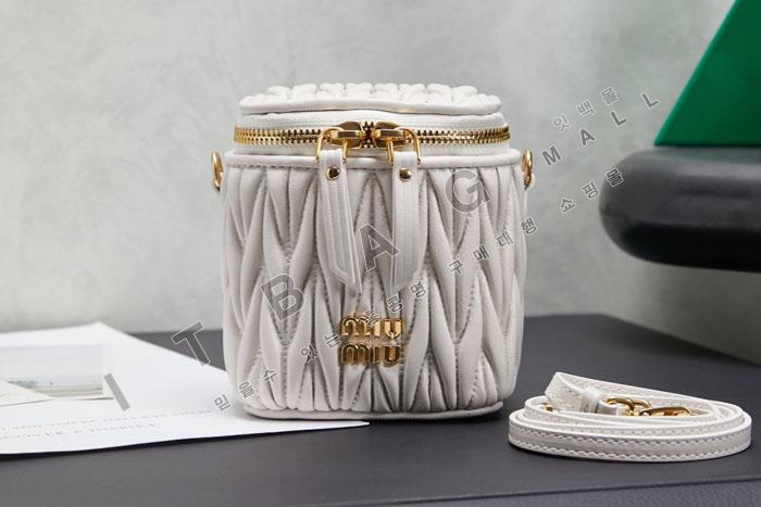 �̿�̿� ���׶�� �̴� ���� ���� ����ũ�ι�   5NR018-3   25/�Ż�