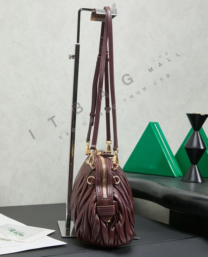 �̿�̿� ���׶�� Ŭ��ġ �����    5BF130-1   26/�Ż�