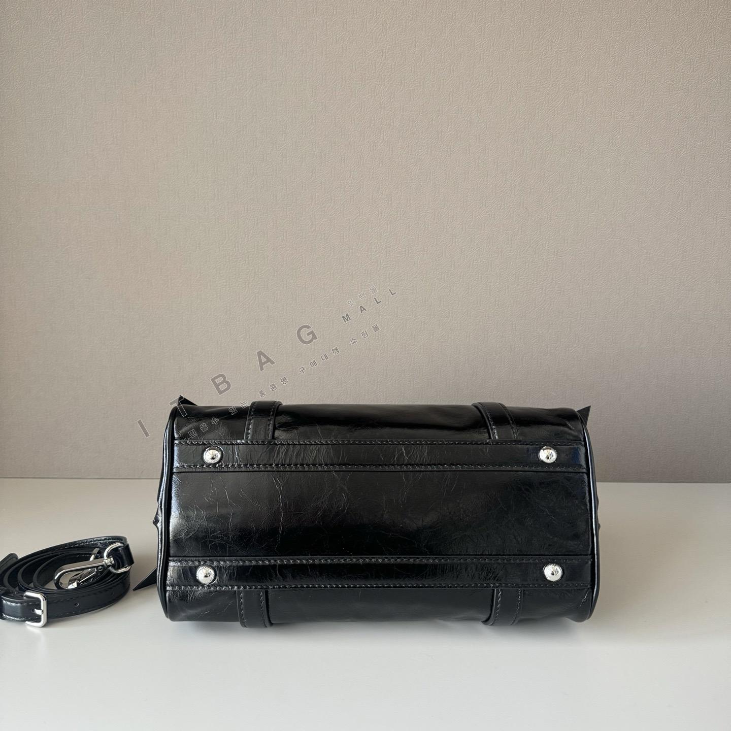 �̿�̿� �̵�� ���� ž �ڵ��  5BA327   26/�Ż�